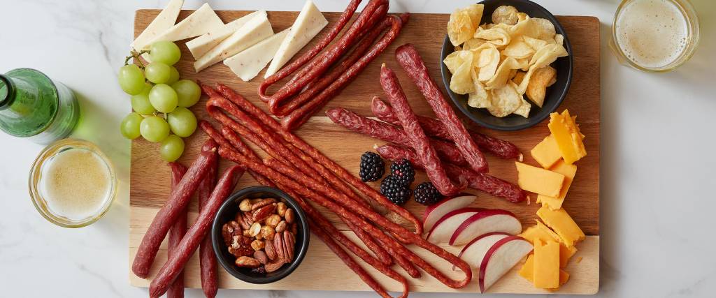 М'ясні снеки у здоровому харчуванні: експертні рекомендації від Meatvill для збалансованого раціону